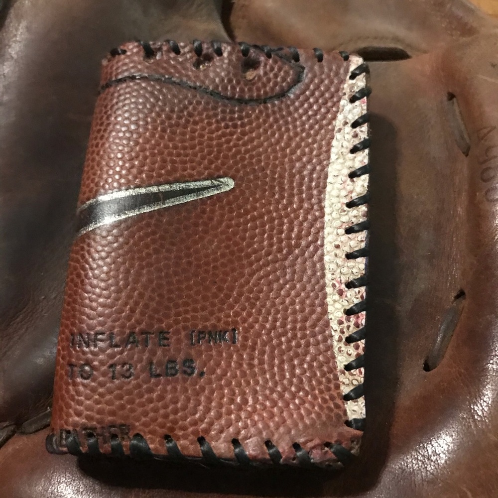 Handmade Leather Wallet Nike Collegiate Football - Picture 5 of 6